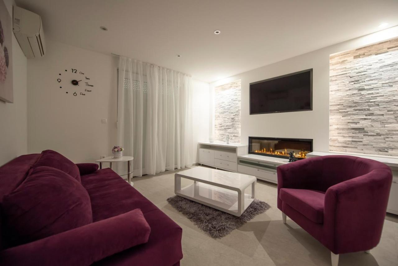 Lions Apartment Сплит Екстериор снимка
