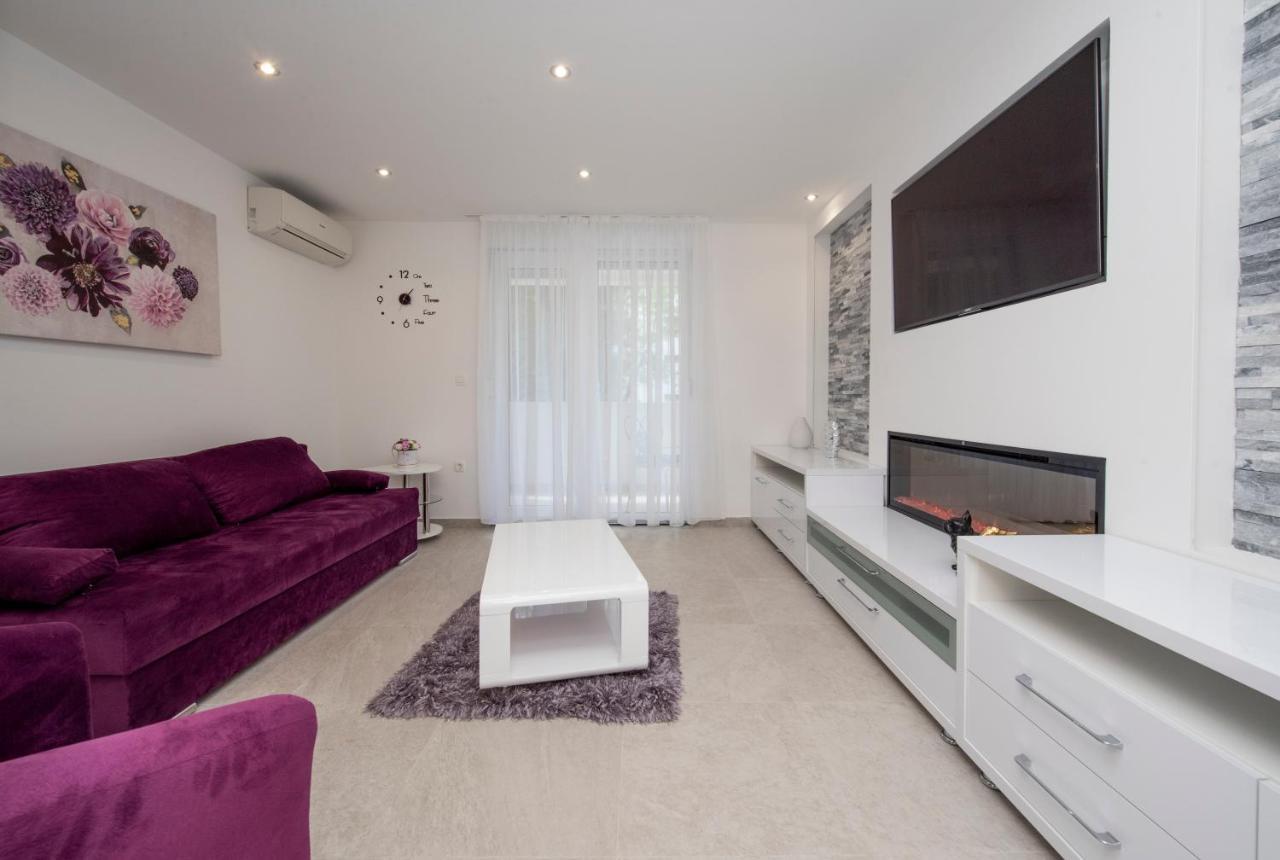 Lions Apartment Сплит Екстериор снимка