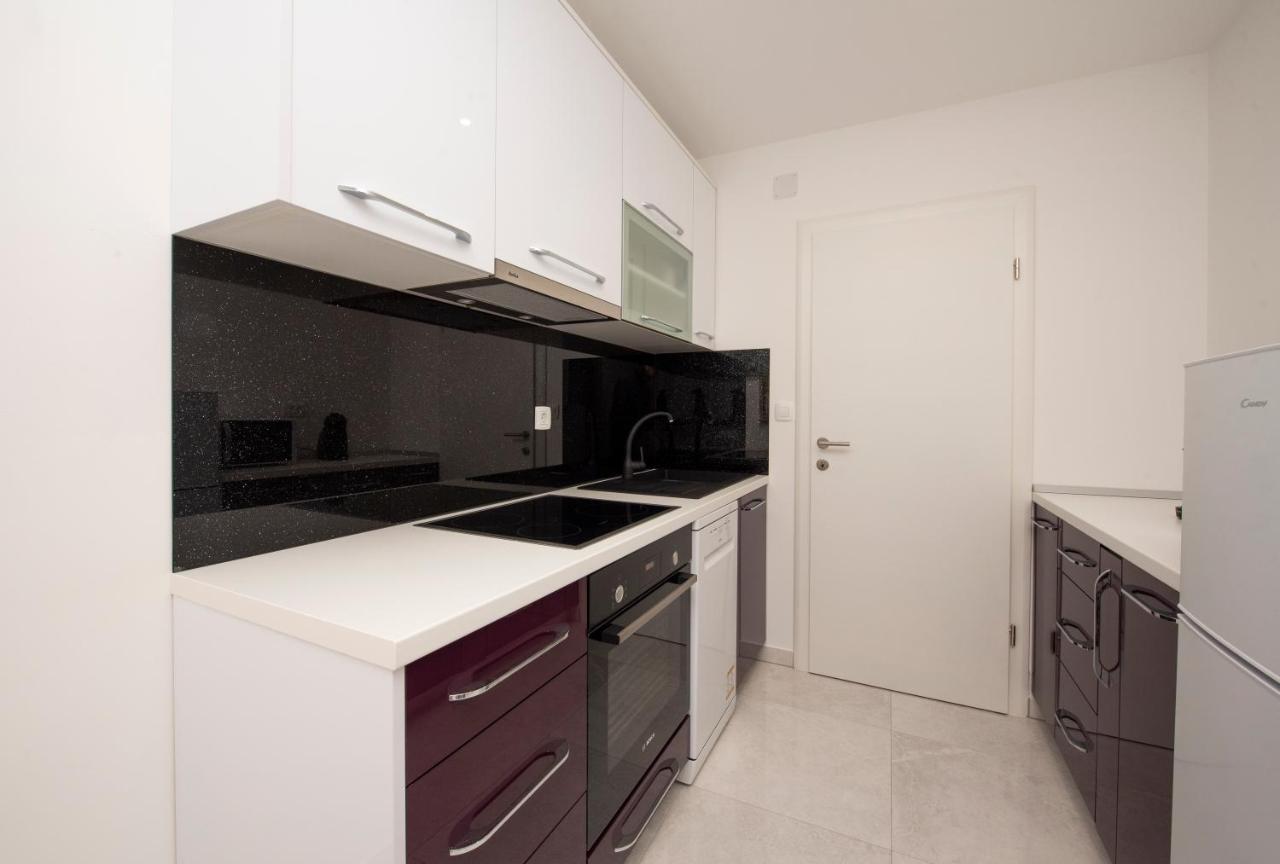 Lions Apartment Сплит Екстериор снимка