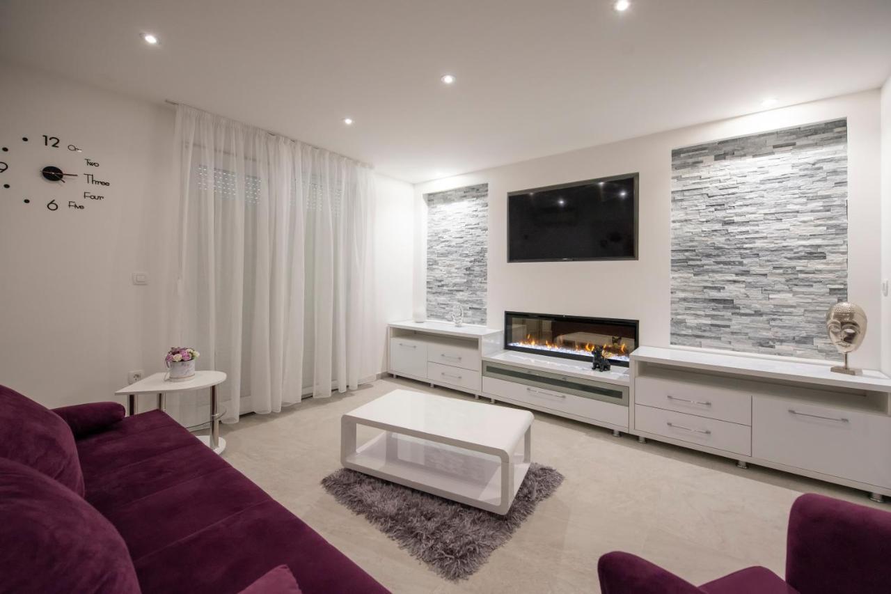 Lions Apartment Сплит Екстериор снимка